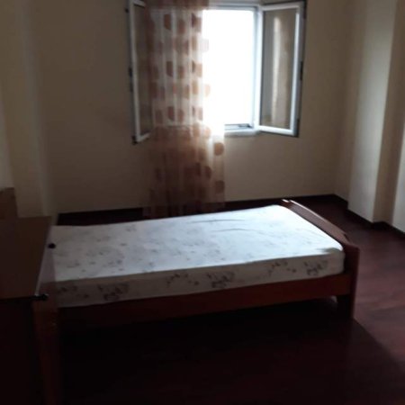 Tirane, jepet me qera 2+1+BLK Kati 2, 25.000 Leke