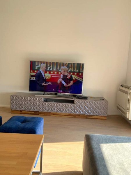 Tirane, jap me qera apartament 1+1+BLK Kati 4, 70 m² 400 Euro (rruga Elbasanit)