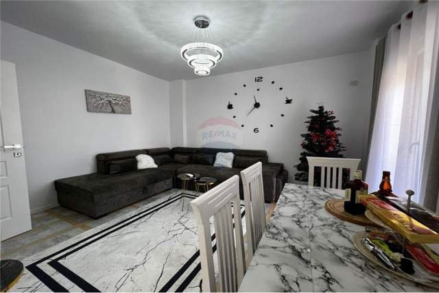 Tirane, shitet apartament 1+1+BLK Kati 1, 75 m² 63.000 Euro (Haxhi Brari)