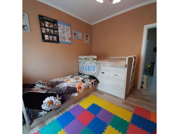 Shitet Apartament 2+1,Qender, Durres