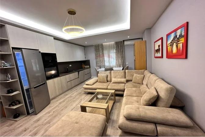 SHITET APARTAMENT 2+1 RRUGA FERIT XHAJKO!