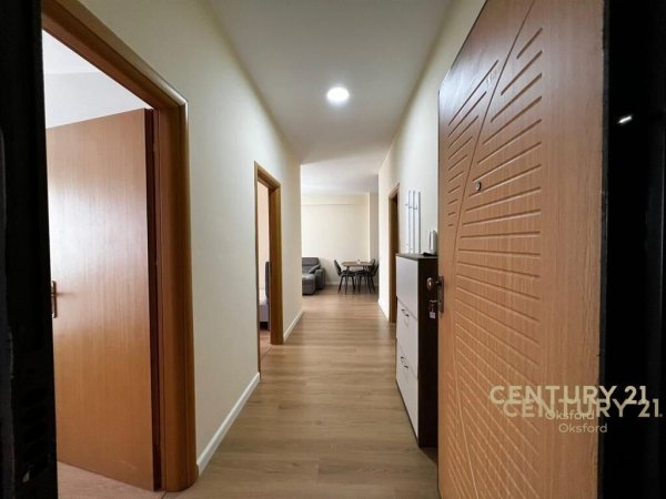 Apartament 2+1 për Qira në Yzberish, Tiranë - 380€ | 95m²