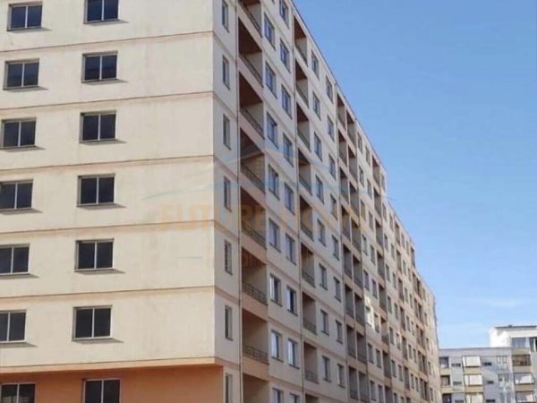 Shitet, Apartament 2+1+2, Unaza e Re. UNA37563