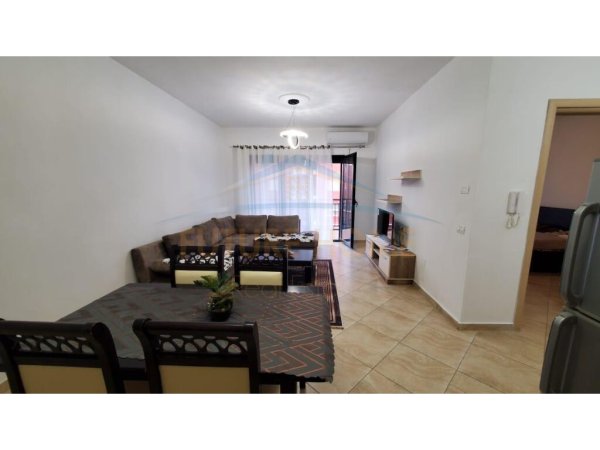 Qera , Apartament 1+1 , Unaza E Re, Tirane