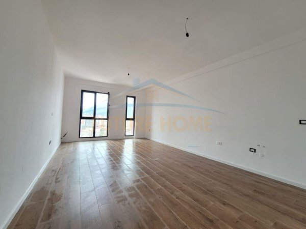 Qera, Apartament 2+1, "Kompleksi Arlis" Rruga e Dibrës