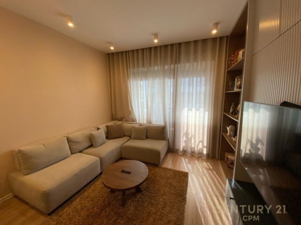 REZIDENCA MAGNET, JEPET ME QIRA APARTAMENT 2+1+POST PARKIMI!