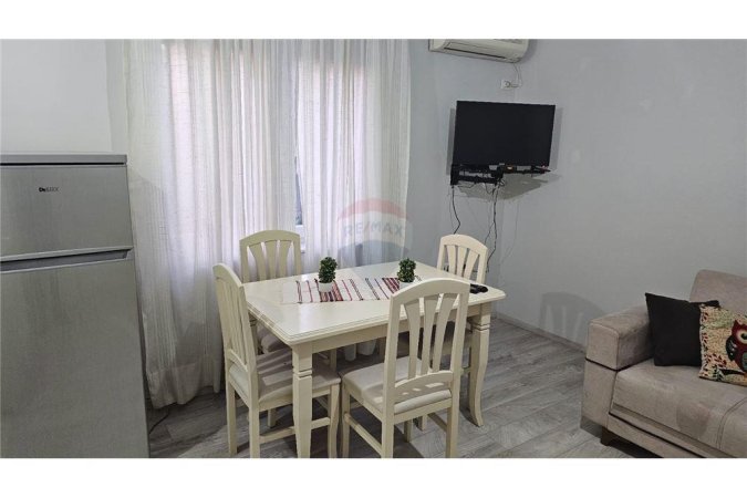 JEPET ME QERA APARTAMENT 1+1 NE RRUGEN BARDHYL