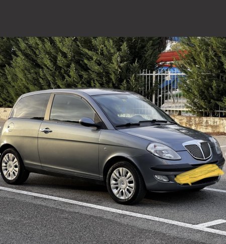 Shitet Lancia Ypsilon