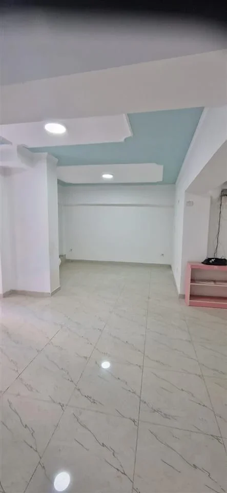 Dyqan Me Qera Ne Ali Dem (ID BD21464) Tirane