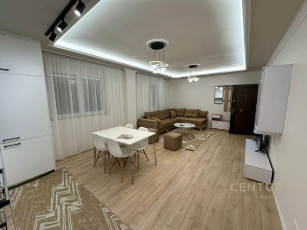 LIQENI I THATE, JEPET ME QIRA  APARTAMENT 1+1!!