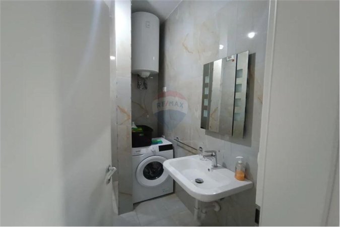 Apartament 2+1+2 me qera tek Marga 1