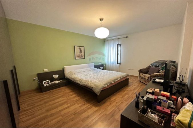 Apartament 2+1 ne shitje Laprake rr.Dritan Hoxha