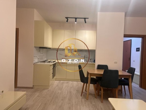 Jepet Apartament 2+1 me Qira në Selitë!