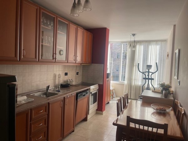 Apartament 3+1 Me Qera Tek Rruga Dritan Hoxha (ID B2382) Tirane