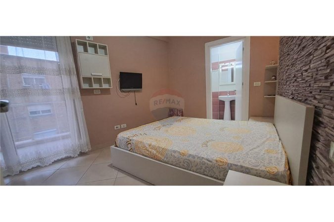 Shitet Apartament 3+1+2 ne Ali Dem