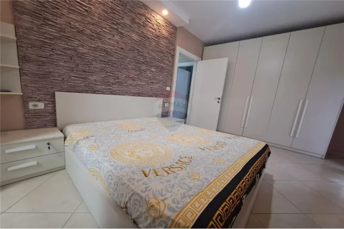 Shitet Apartament 3+1+2 ne Ali Dem