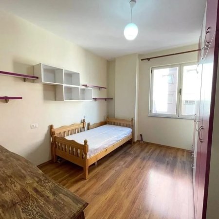 Jepet me qira apartament 2+1+2