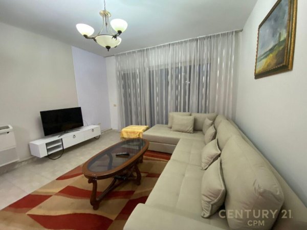 Apartament 1+1 me qira në Komunen e Parisit