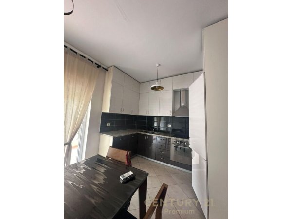 JEPET ME QIRA APARTAMENT 2+1+2+DEPO PRANE KOPSHTIT ZOOLOGJIK!