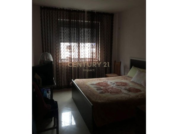 Apartament 2+1 Për Shitje prane pallateve Cabej,kompleksi Daks!