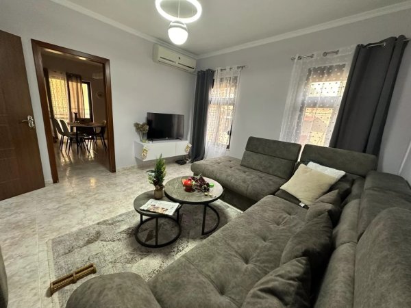 Jepet me qira apartament 2+1+2+BLK Ish-Bllok