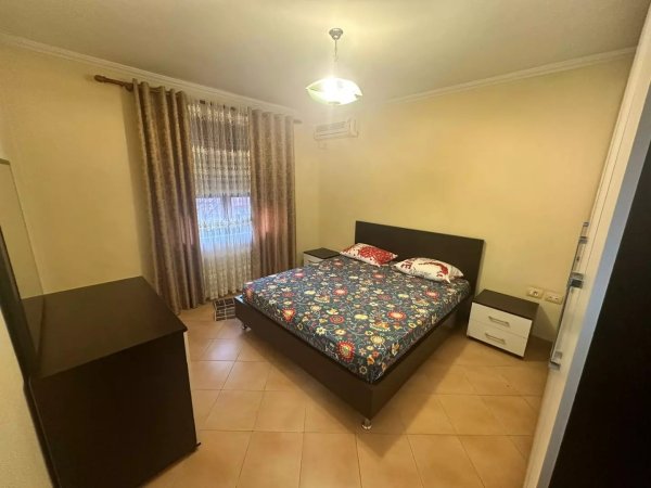 Apartament 2+1 me Qera tek 21 Dhjetori