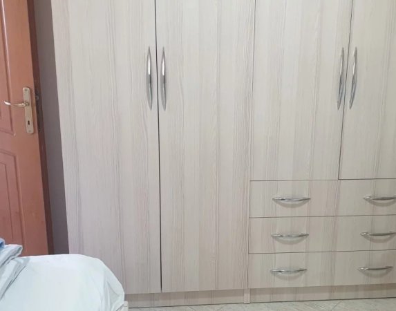 Apartamenti 1+1+2BLK me Qera tek rr. Kongresi i Manastirit