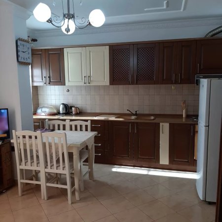 Apartament 3+1+BLK me Qera tek Brryli