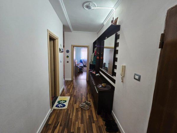 SHITET APARTAMENT 2+1+2 PRANE SHKOLLES SE BALETIT