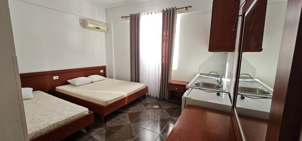 Sarande, shes hotel Kati 0, 380 m²  (Sarande)