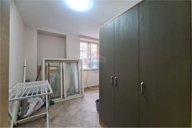 Apartament 2+1 ne shitje tek Rruga e Durresit!