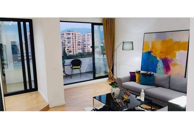 Apartament 2+1 me qera tek Kompleksi Delijorgji.