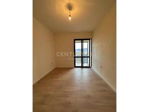 PERBALLE DELIJORGJIT, SHESIM APARTAMENT 2+1!