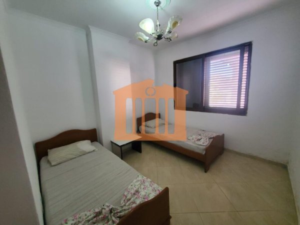 APARTAMENT 2+1 NE PLAZH HEKURUDHA DURRES, PER SHITJE!