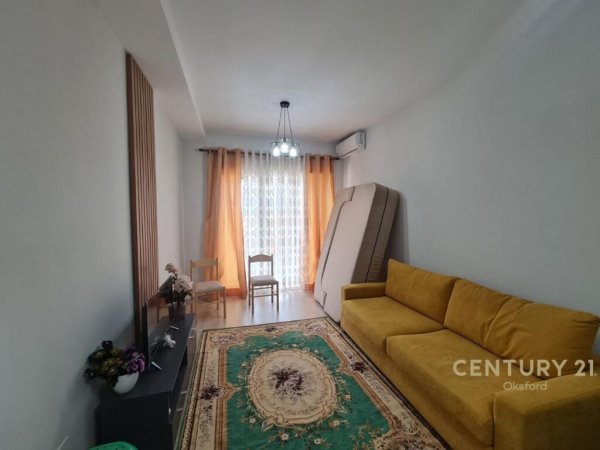 JAPIM ME QIRA APARTAMENT 1+1+POST PARKIMI NE REZIDENCEN MAGNET !