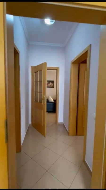 JEPET ME QERA APARTAMENT 2+1 BLLOKU