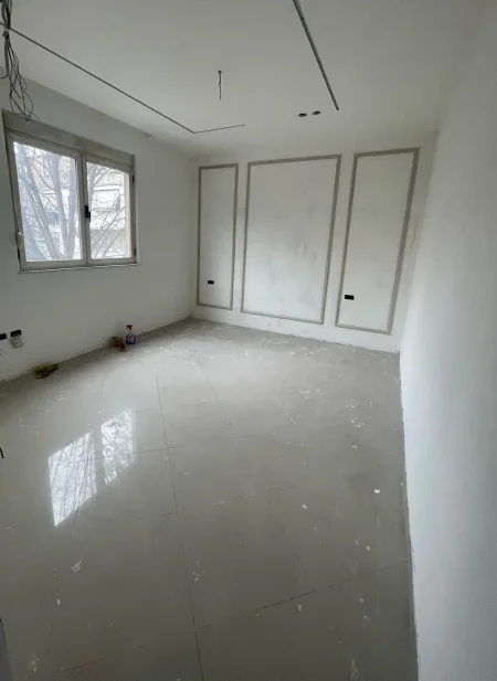 Apartament ne shitje!