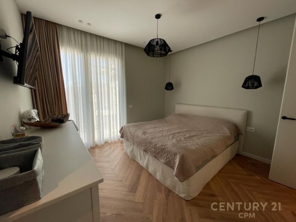 APARTAMENT PER QIRA 2+1+2 TEK SECRET GARDEN TEG!