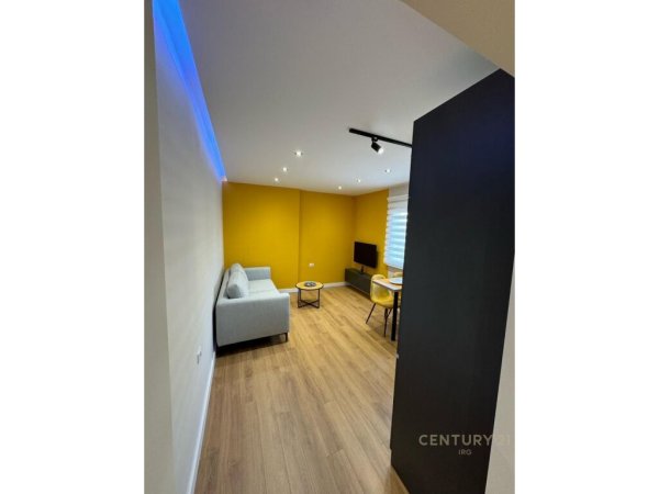 Apartament i Mobiluar 1+1 Pranë Pazarit të Ri!