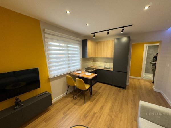 Apartament i Mobiluar 1+1 Pranë Pazarit të Ri!