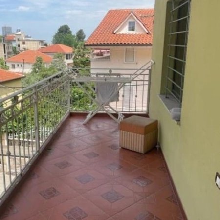 Jepet me Qera Apartament 2+1+BLK te Rr. Elbasanit