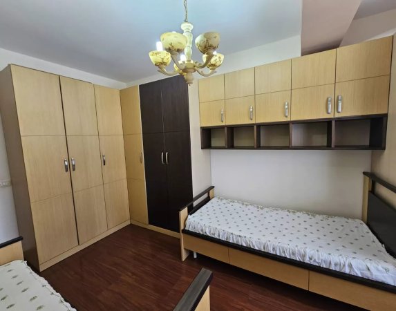 Jepet me Qera Apartament 2+1 tek Kopshti Zoologjik