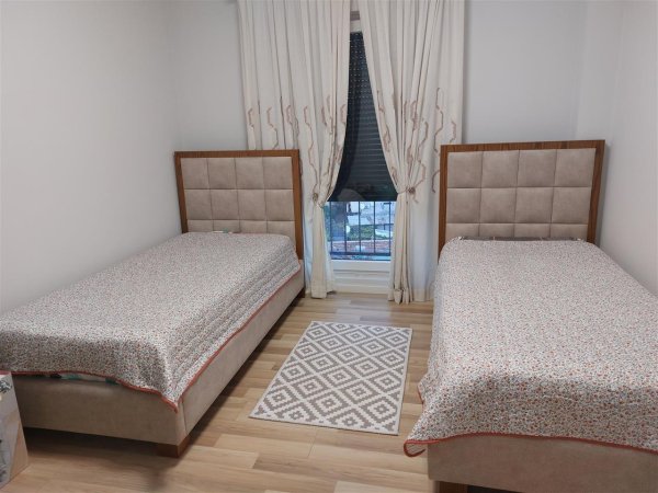 Qera, Apartament 2+1+2 Kompleksi Quartum rruga panorama 701€