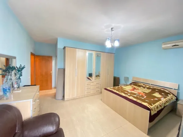 SHESIM APARTAMENT 2+1+2 NE INSTITUT 90.000 euro