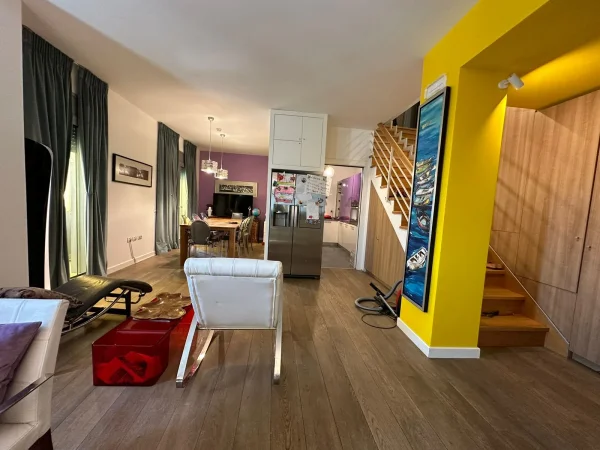 Ap.Shitje 2+1 Sheshi Willson