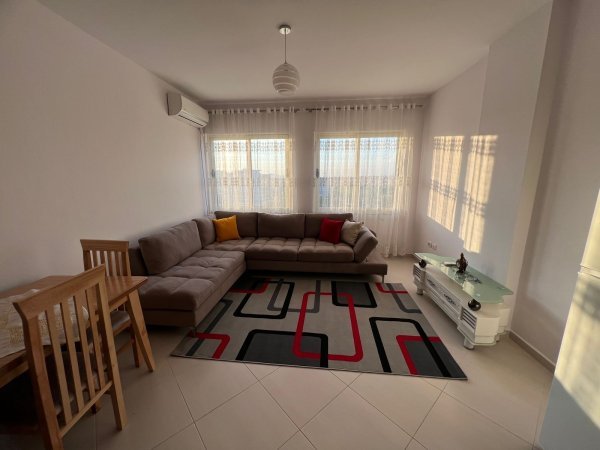 Apartament 1+1 per Qira te BuleVardi Migjeni Astir 450euro