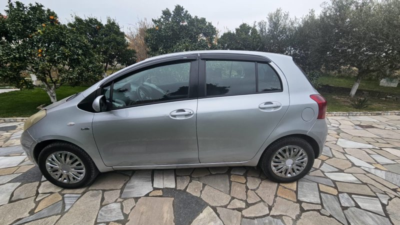 Toyota Yaris (2008) 1.4 nafte (Manual)