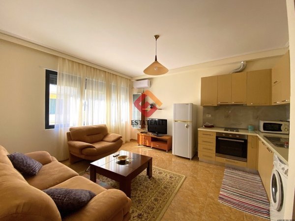 Apartament me qera / Apartment for rent Bulevardi Ismail Qemali / Stadium