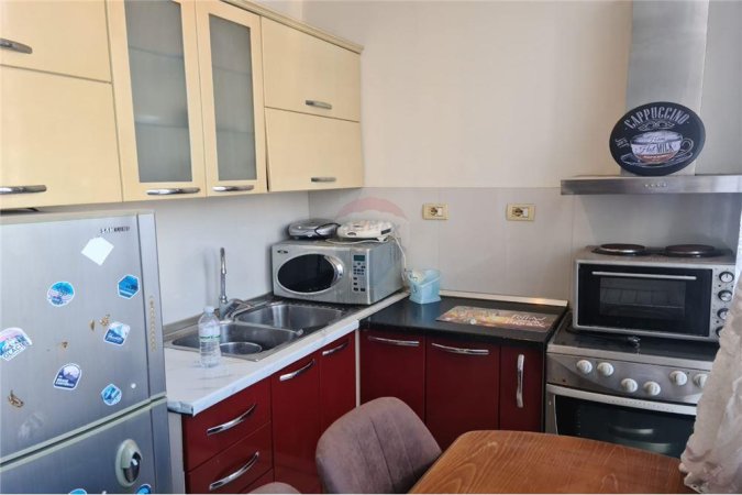 Apartament 1+1 me qera 480 euro prane Kompleksit Delijorgji pallati gri