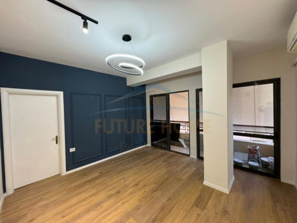 Shitet apartament 1+1 Unaza e re